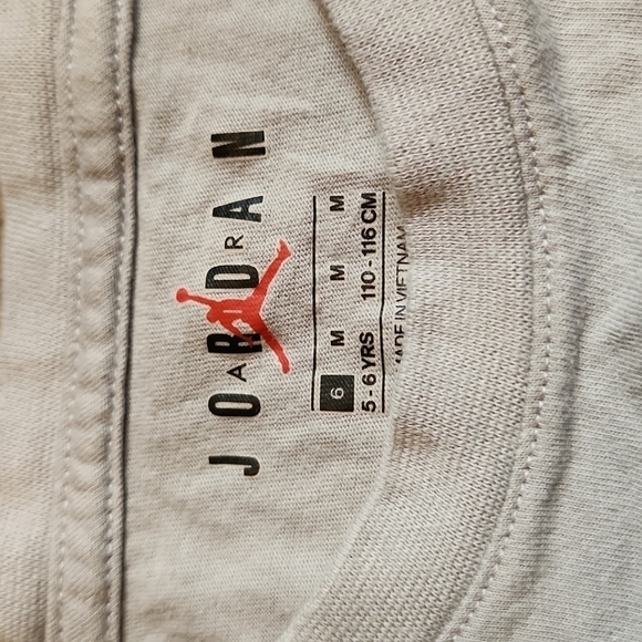 JORDAN T-shirt size Small (5/6) Gray & Blue - Picture 4 of 4